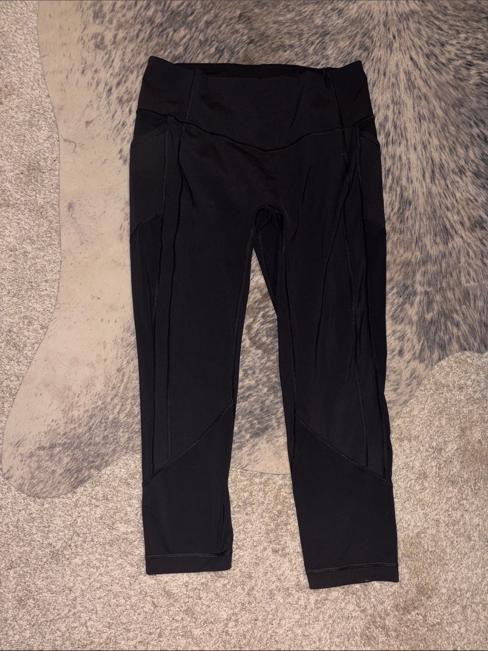 Women’s Lululemon leggings size 10 black
